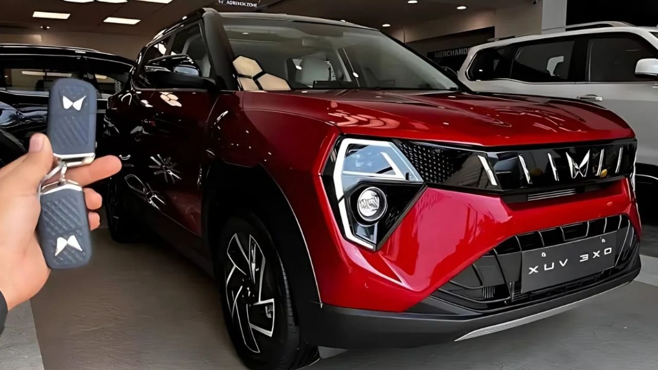 Mahindra XUV 3XO Car